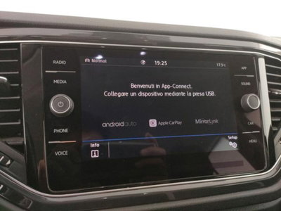 Volkswagen T-Roc 2.0 tdi R-Line 4motion 150cv dsg (13)