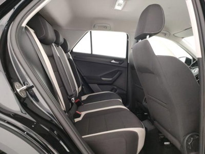 Volkswagen T-Roc 2.0 tdi R-Line 4motion 150cv dsg (19)