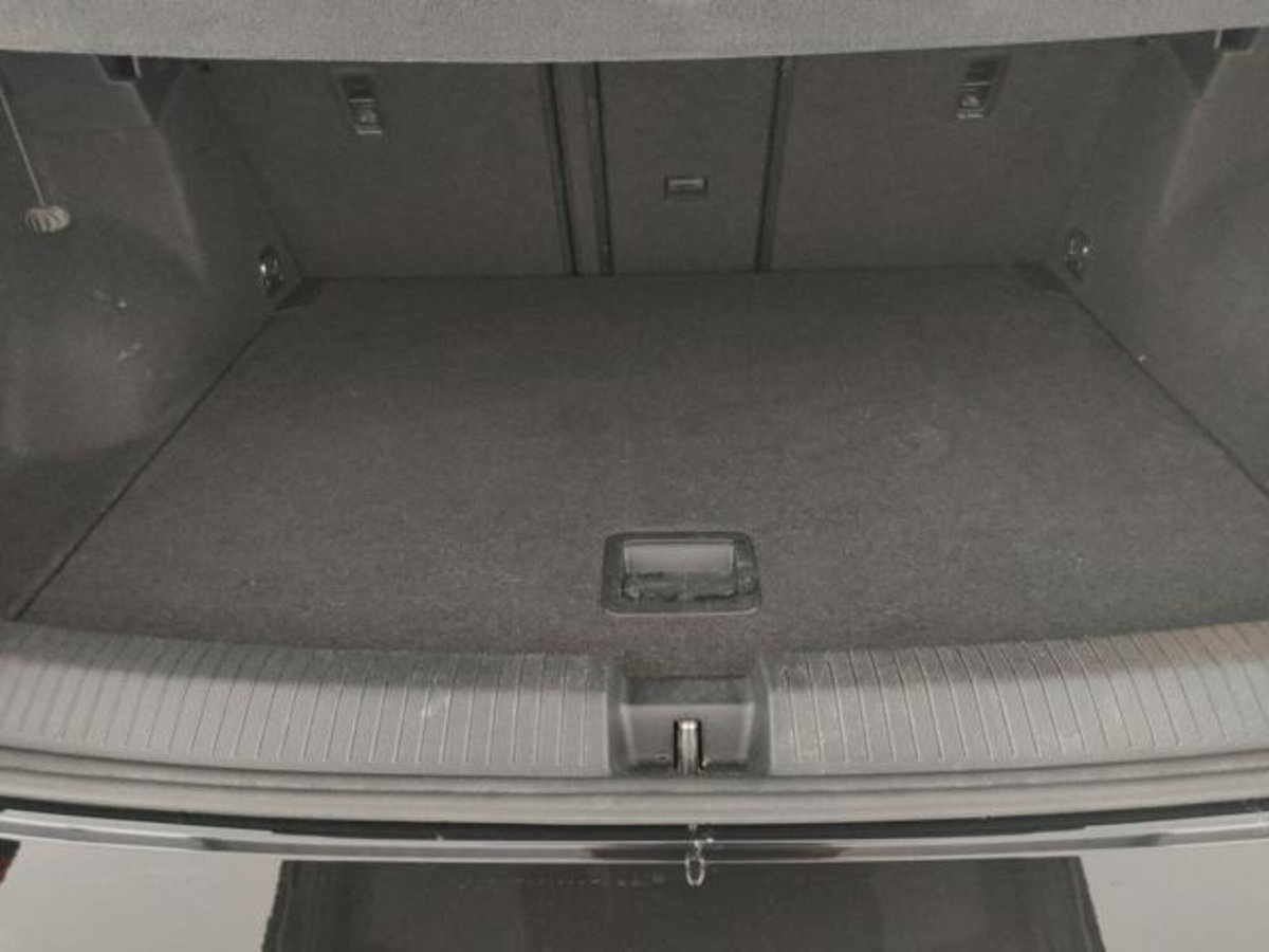 Volkswagen T-Roc 2.0 tdi R-Line 4motion 150cv dsg (20)