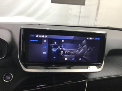 Peugeot 2008 PureTech 100 S&S Allure (5)