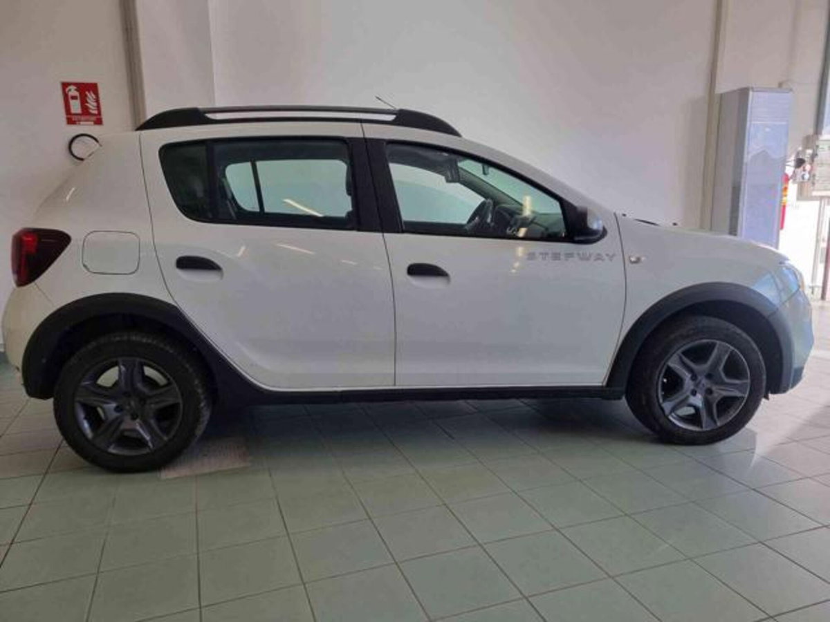 Dacia Sandero Stepway 1.5 dCi 8V 90CV (11)
