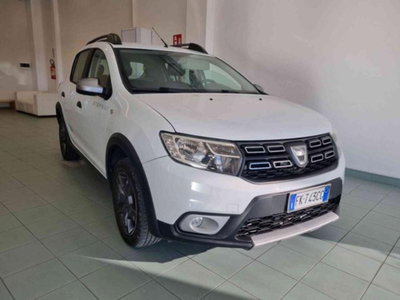 Dacia Sandero Stepway 1.5 dCi 8V 90CV (2)