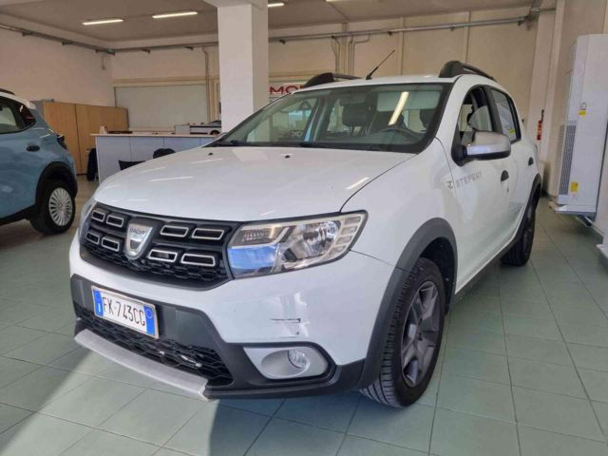 Dacia Sandero Stepway 1.5 dCi 8V 90CV (4)