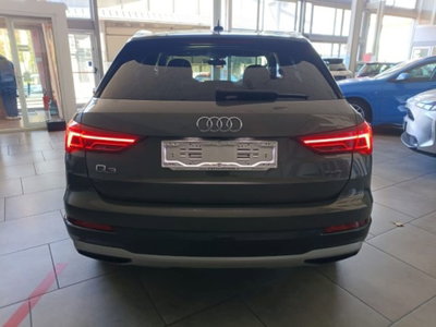 Audi Q3 35 TDI quattro S tronic Business Advanced (5)