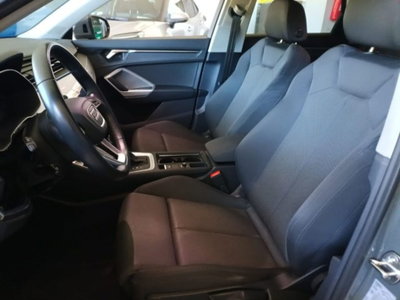 Audi Q3 35 TDI quattro S tronic Business Advanced (8)