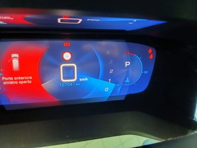Peugeot 2008 BlueHDi 130 S&S EAT8 GT Line (19)