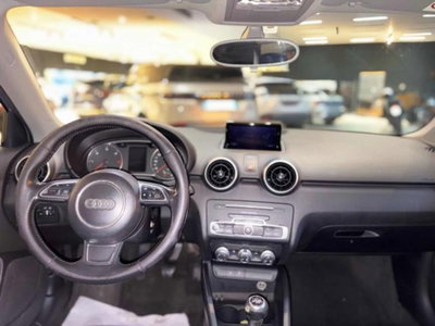 Audi A1 Sportback 1.4 TDI ultra Metal plus (13)