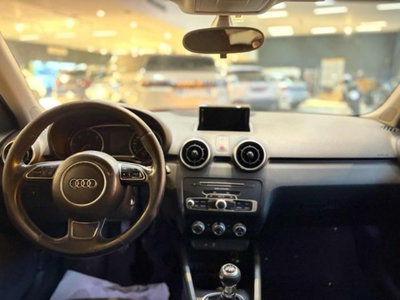Audi A1 Sportback 1.4 TDI ultra Metal plus (14)