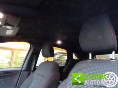 Ford Kuga 2.5 Full Hybrid 190 CV CVT 2WD ST-Line Design (12)