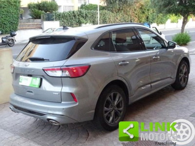Ford Kuga 2.5 Full Hybrid 190 CV CVT 2WD ST-Line Design (4)