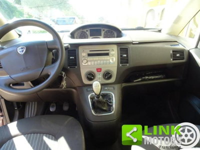 Lancia Musa 1.4 Argento Ecochic GPL (11)