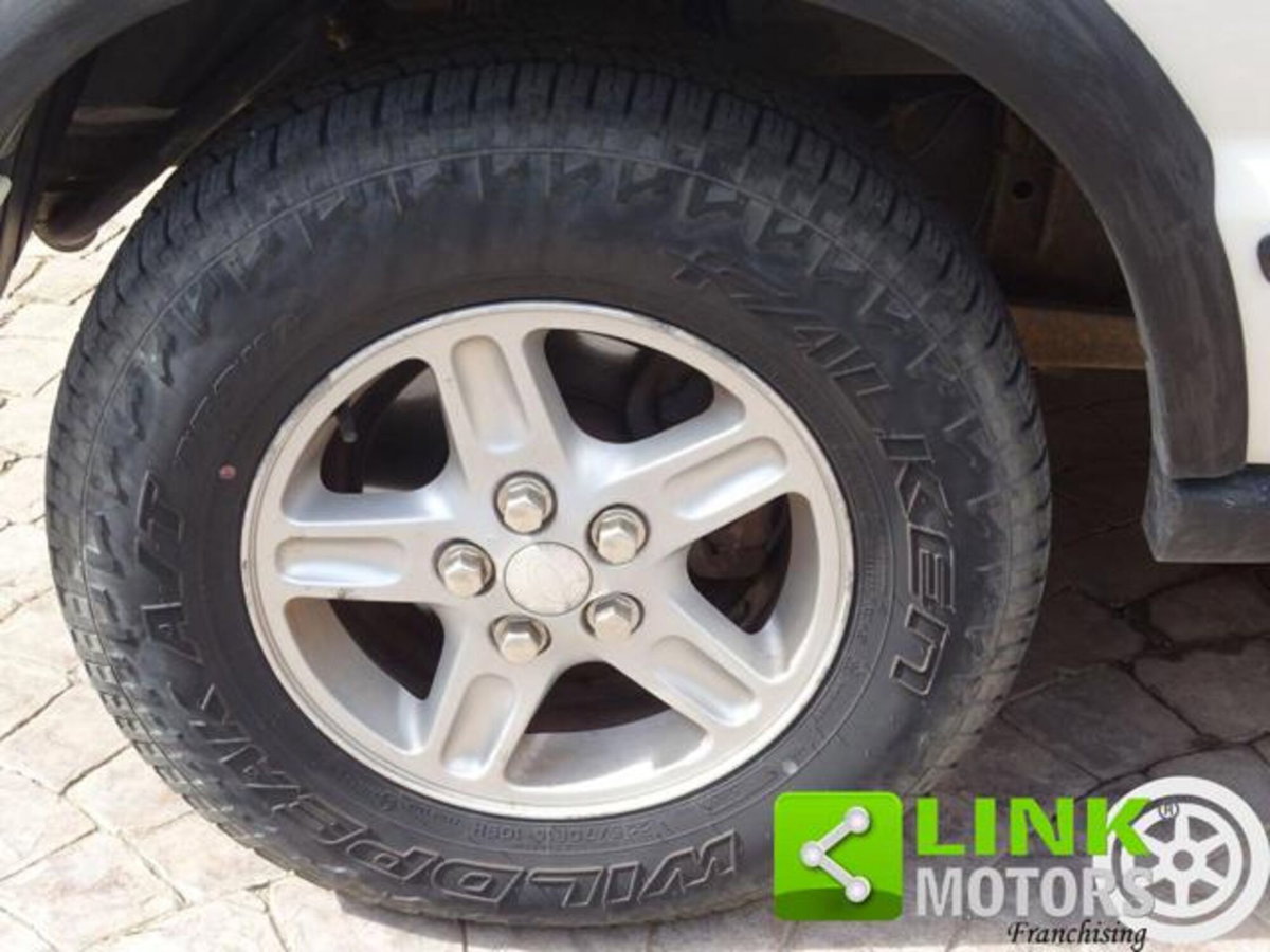 Land Rover Discovery 2.5 Td5 5 porte Luxury Head (14)