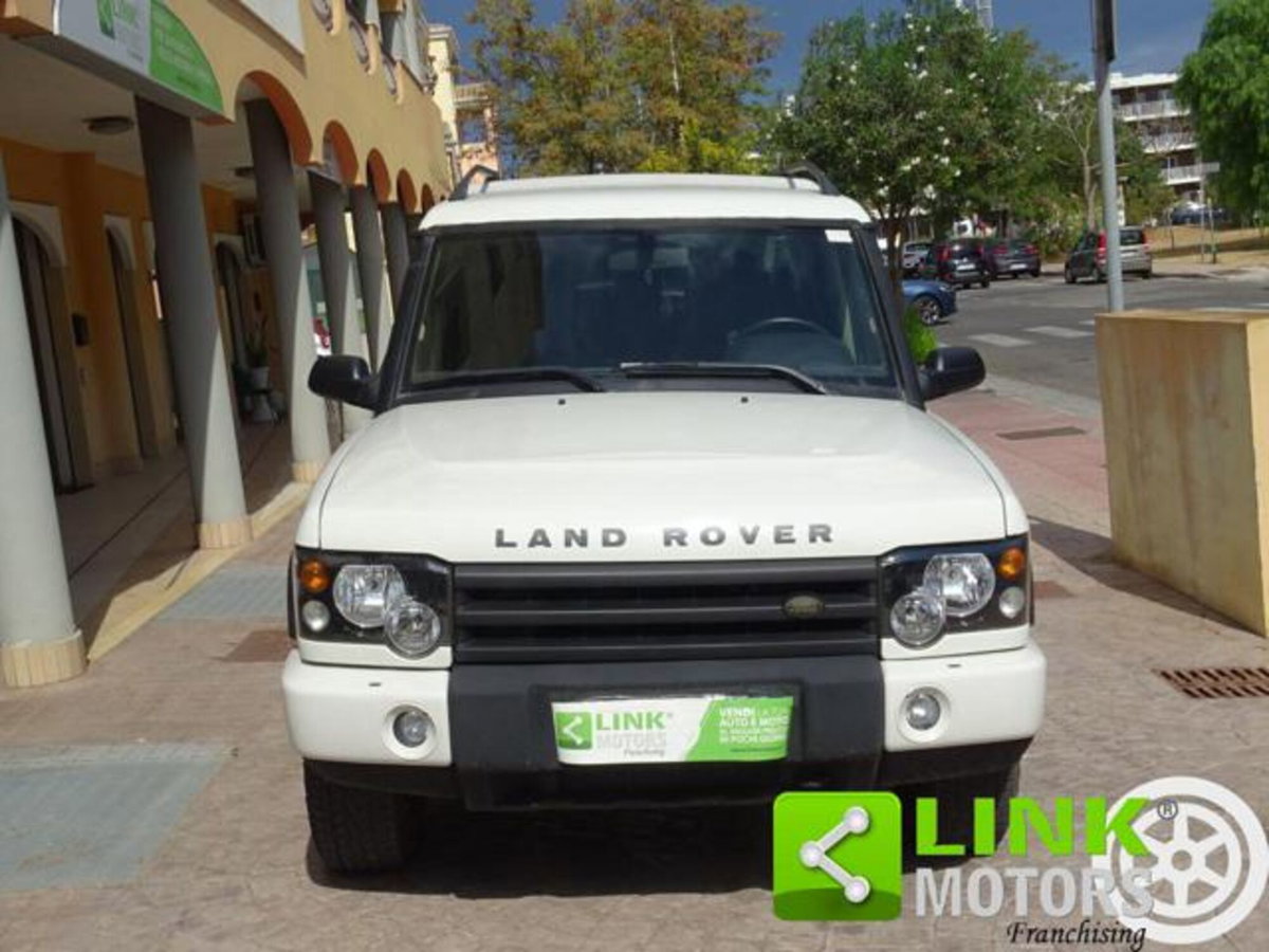Land Rover Discovery 2.5 Td5 5 porte Luxury Head (2)