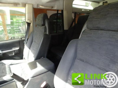 Land Rover Discovery 2.5 Td5 5 porte Luxury Head (8)