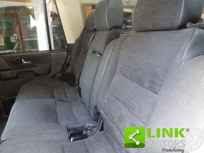 Land Rover Discovery 2.5 Td5 5 porte Luxury Head (9)