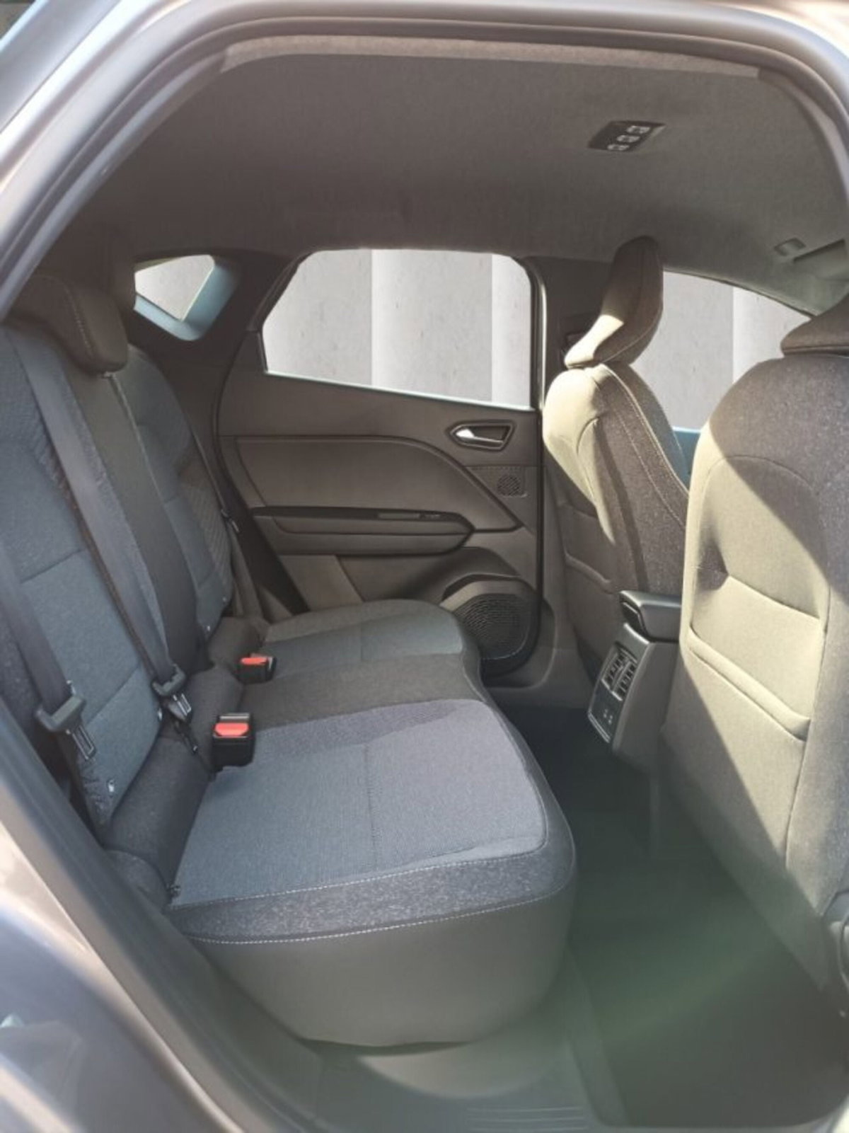 Renault Captur 1.2 eco-g Techno 120cv (10)