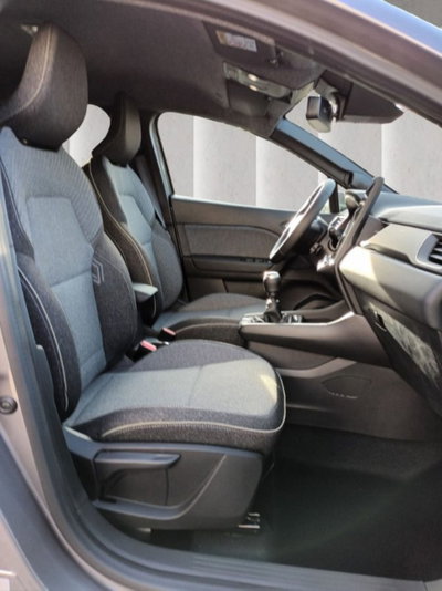 Renault Captur 1.2 eco-g Techno 120cv (11)