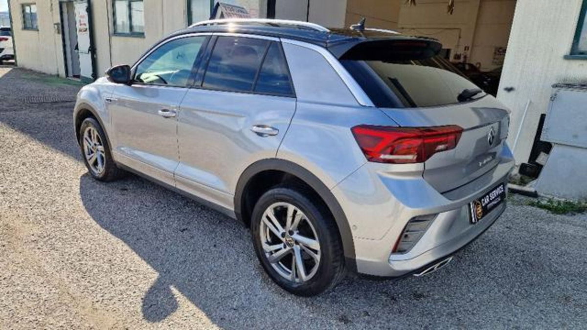 Volkswagen T-Roc 1.5 tsi R-Line dsg (4)