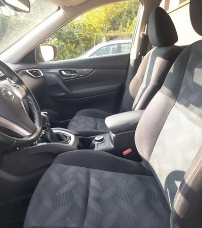 Nissan X-Trail 1.6 dCi 4WD Acenta (9)