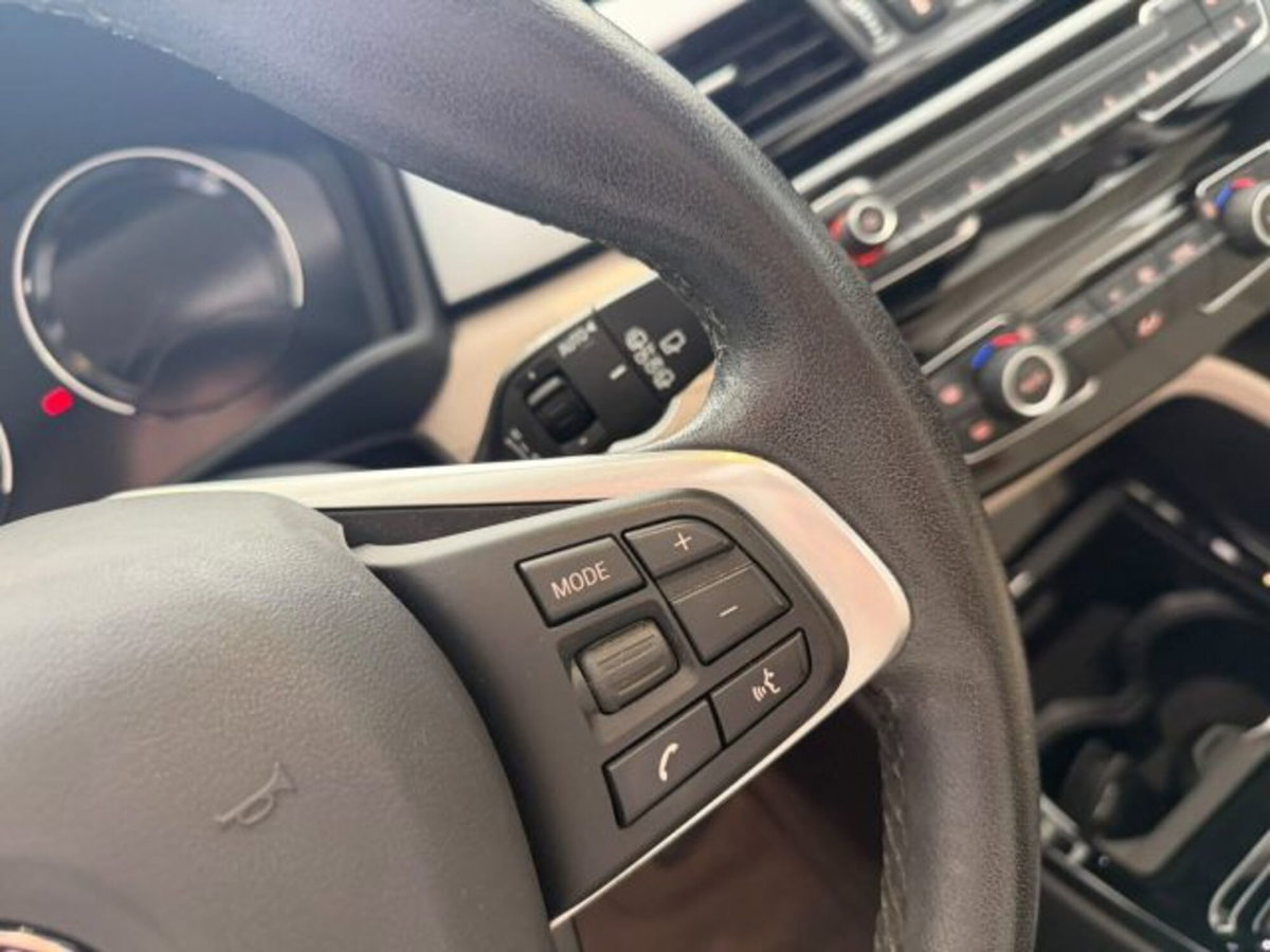 BMW X2 sDrive18d Advantage (19)