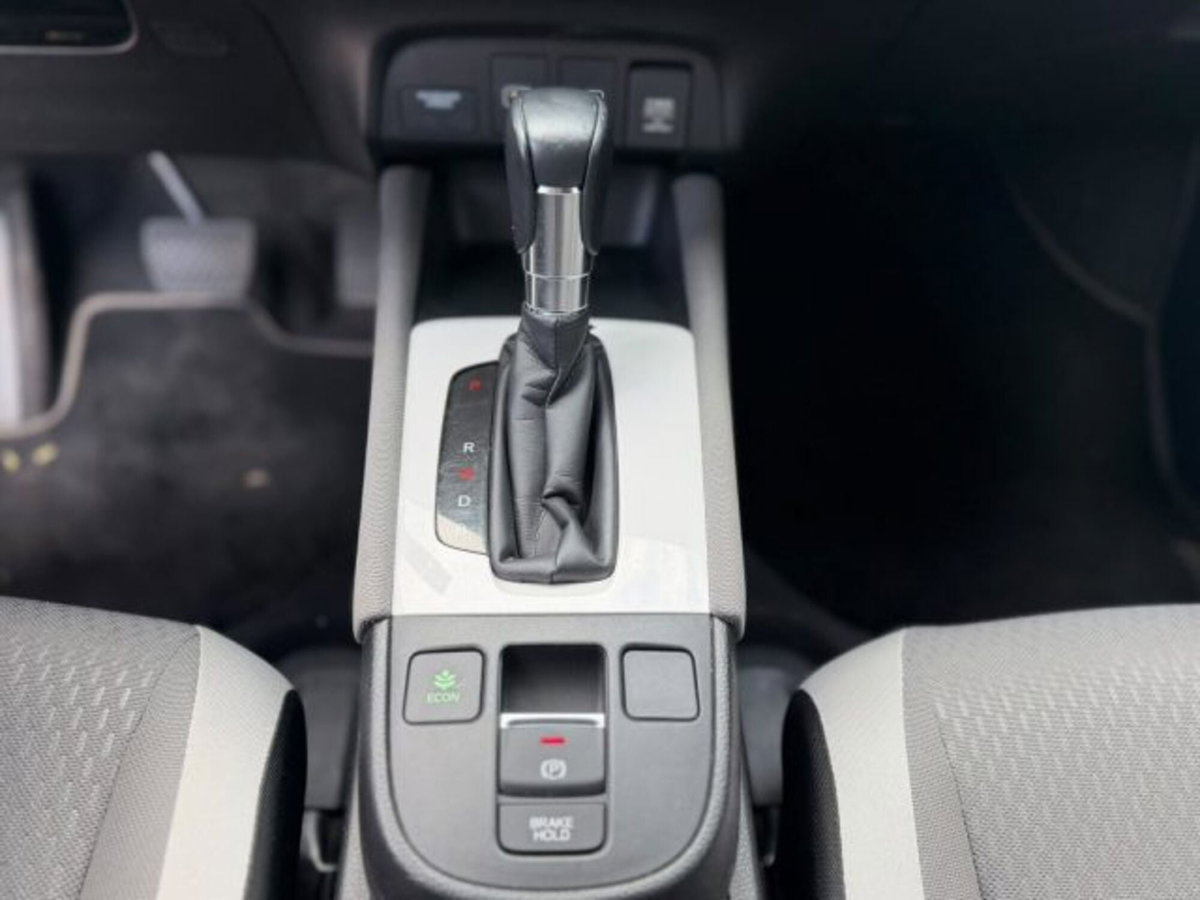Honda Jazz 1.5 Hev Crosstar eCVT Bicolor Executive (19)