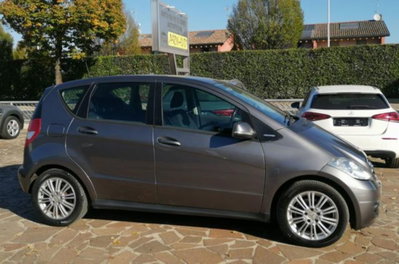 Mercedes-Benz Classe A 160 AUTOMATIC (2)