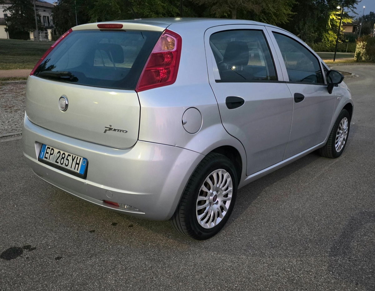 Fiat Grande Punto 1.4 5 porte Actual EasyPower (4)