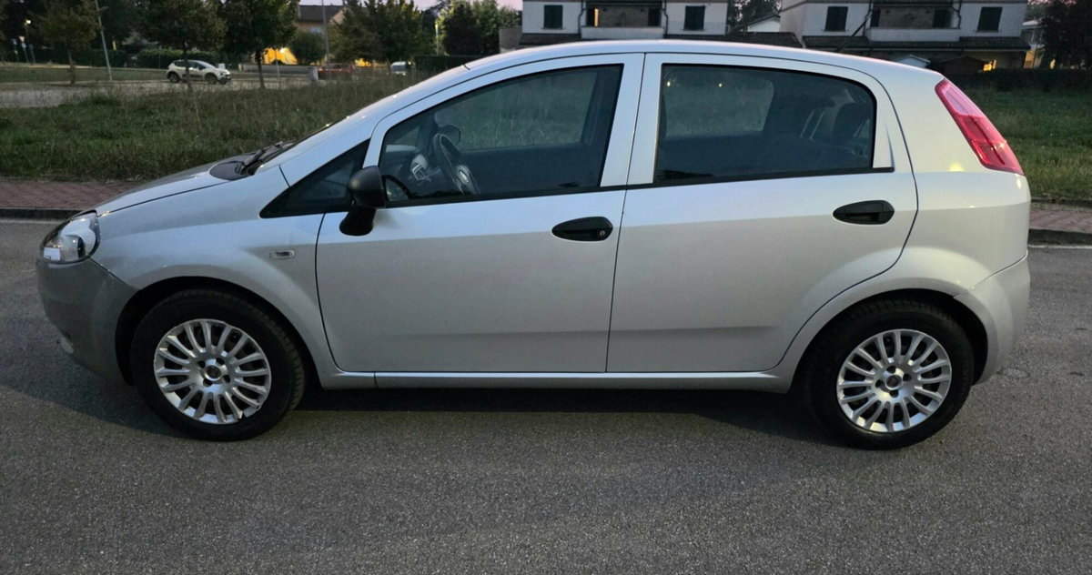 Fiat Grande Punto 1.4 5 porte Actual EasyPower (6)