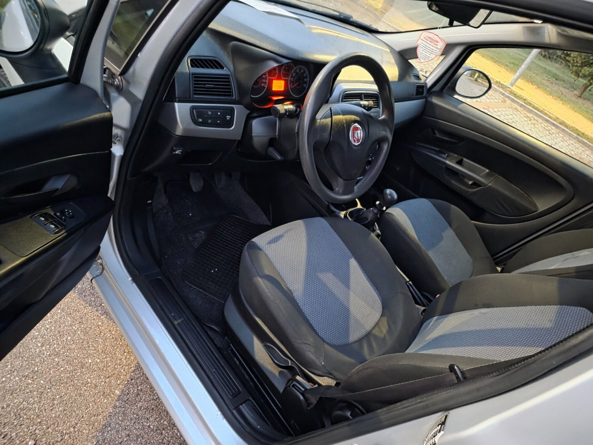 Fiat Grande Punto 1.4 5 porte Actual EasyPower (8)