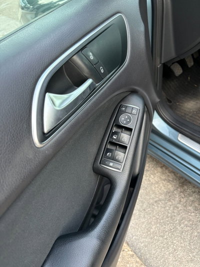Mercedes-Benz Classe B 180 CDI Premium (11)