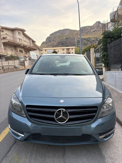 Mercedes-Benz Classe B 180 CDI Premium (3)