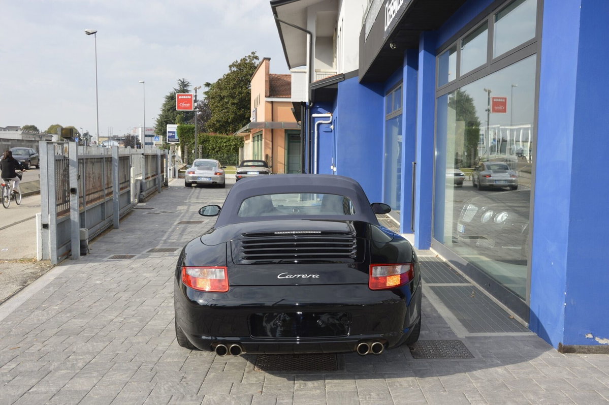 Porsche 911 Cabrio Carrera 4 (13)