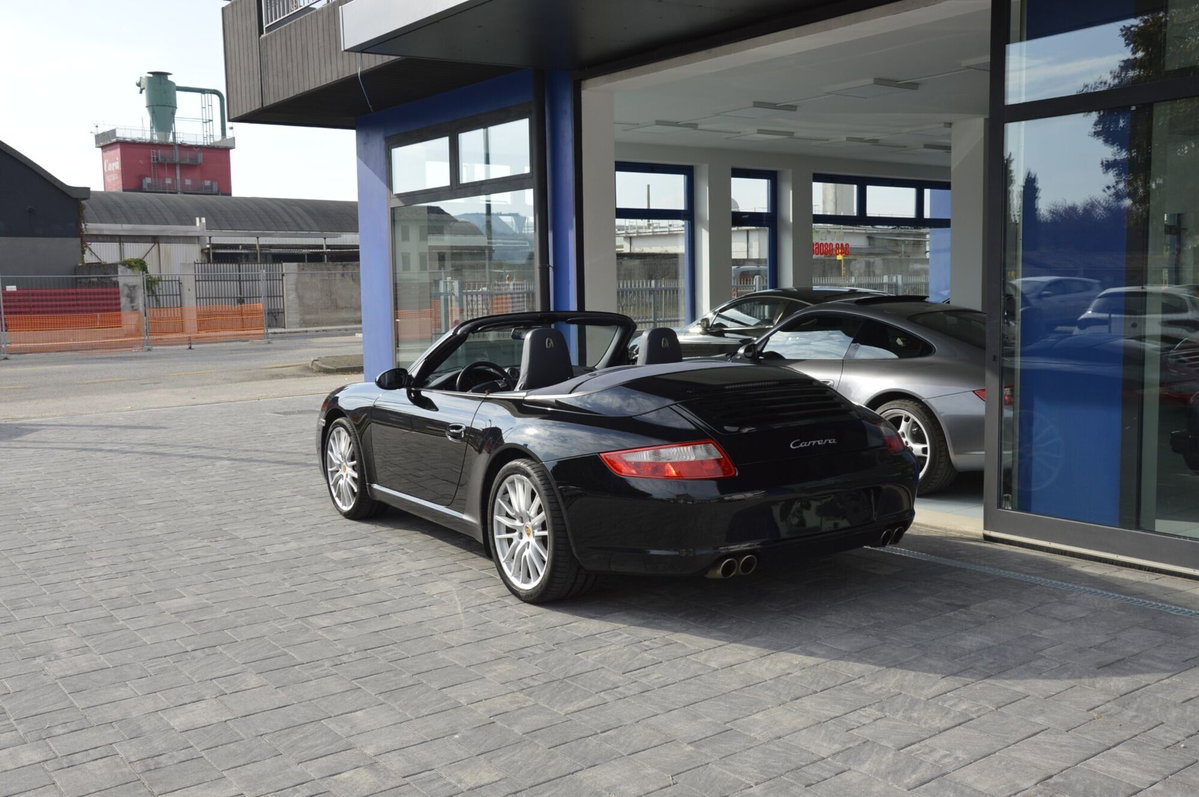 Porsche 911 Cabrio Carrera 4 (15)