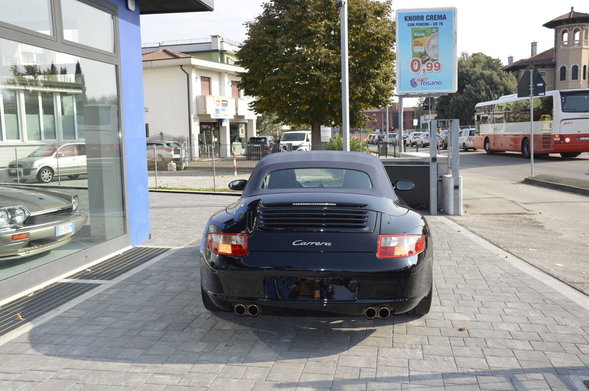 Porsche 911 Cabrio Carrera 4 (9)