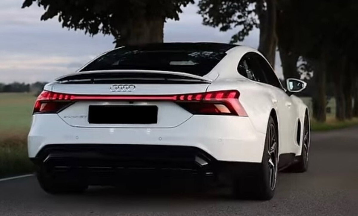 Audi e-Tron GT e-tron GT quattro (17)
