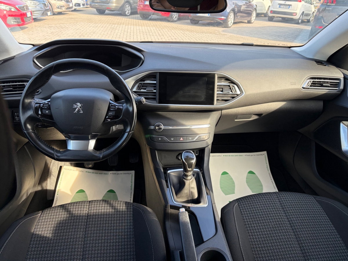 Peugeot 308 BlueHDi 130 S&S Active (7)