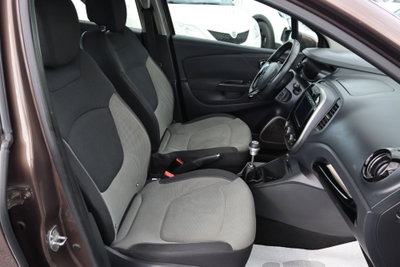 Renault Captur 1.5 dCi 8V 90 CV Start&Stop Energy R-Link (17)