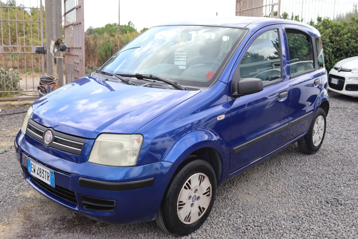 Fiat Panda 1.3 MJT 16V Emotion (2)