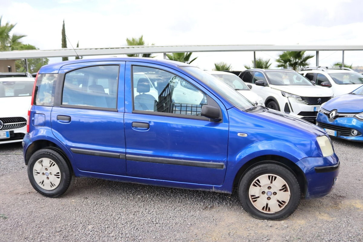 Fiat Panda 1.3 MJT 16V Emotion (5)