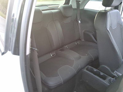 Opel Adam 1.2 70 CV Jam (17)