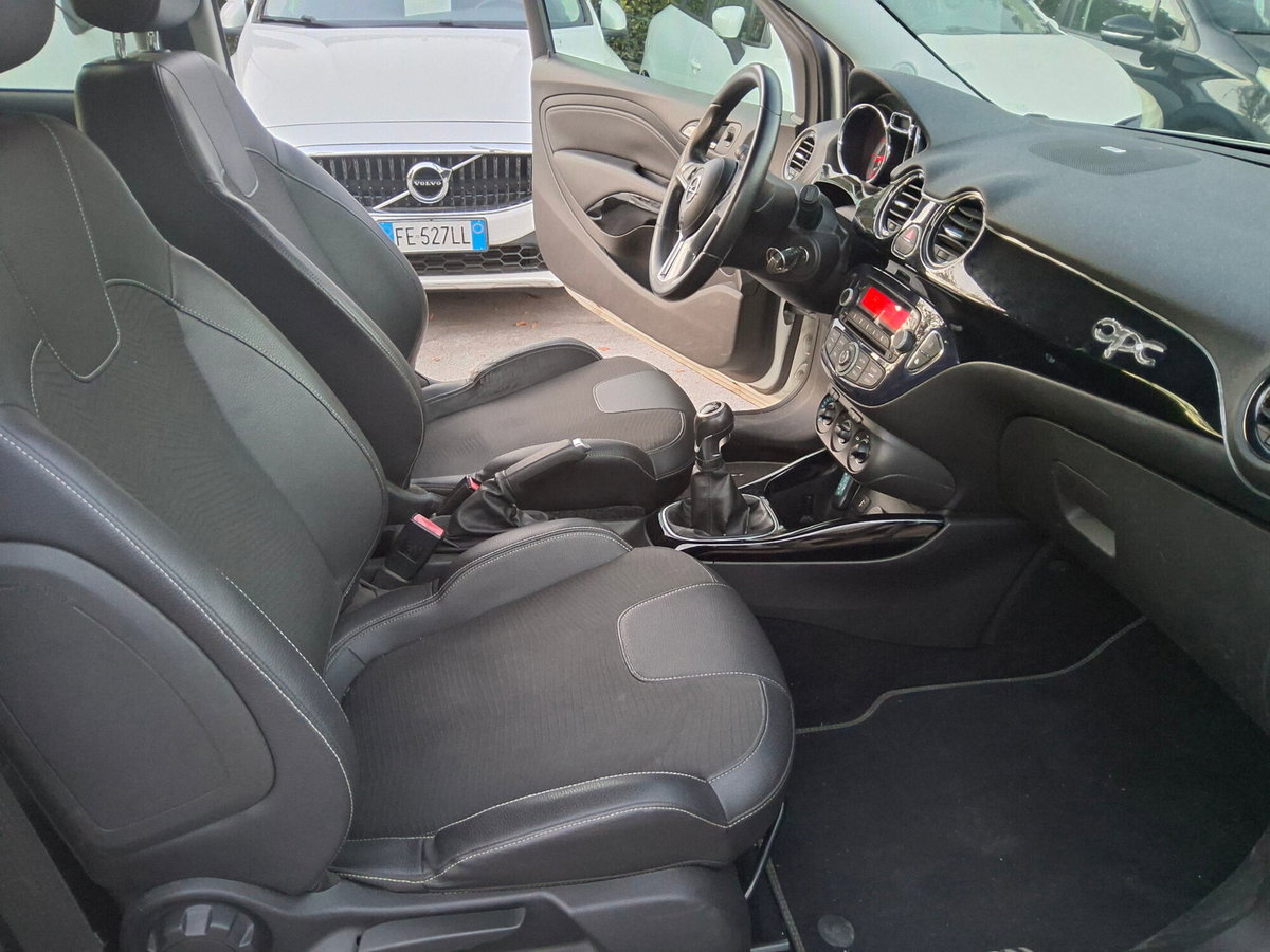 Opel Adam 1.2 70 CV Jam (18)