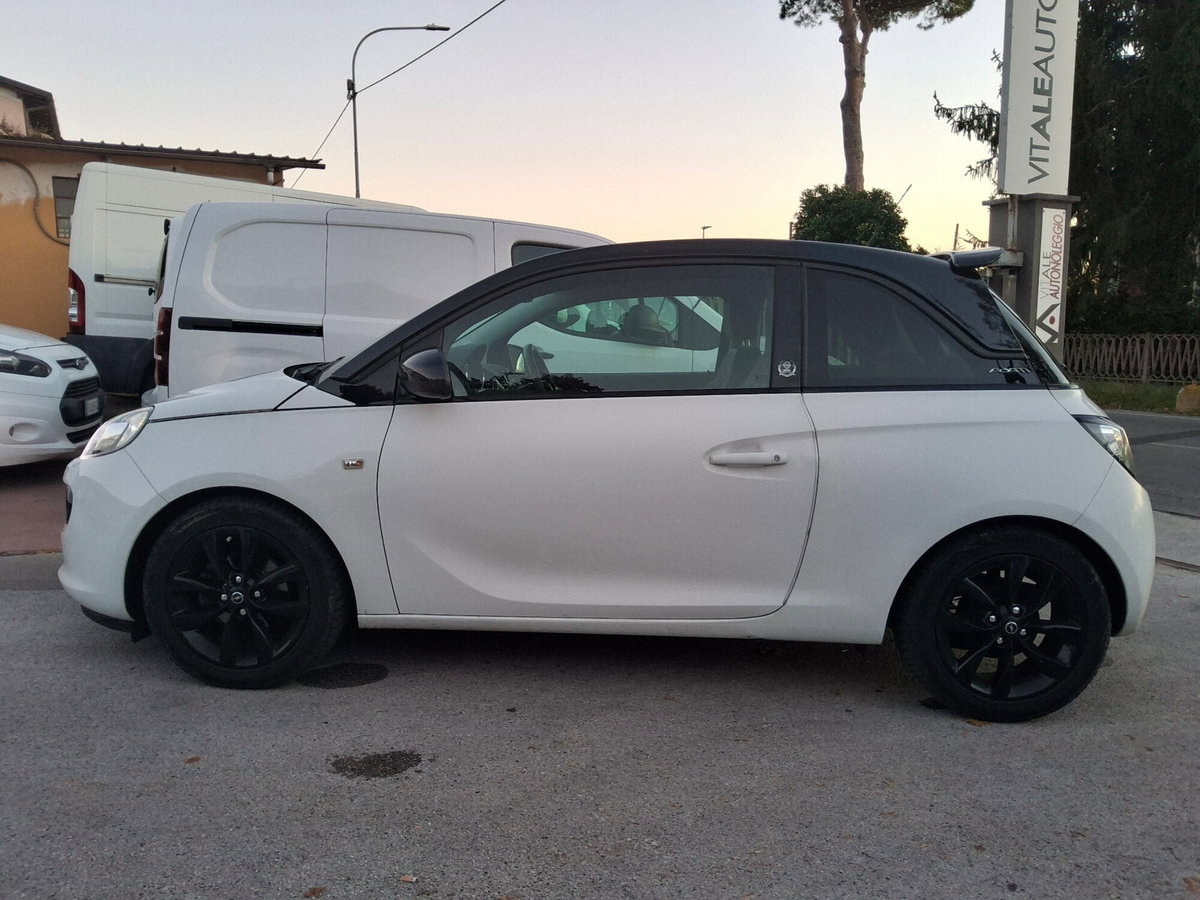Opel Adam 1.2 70 CV Jam (5)