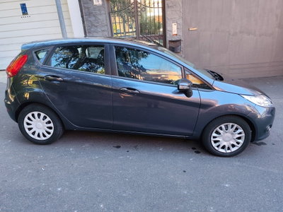 Ford Fiesta 1.4 TDCi 5p. Ambiente (6)