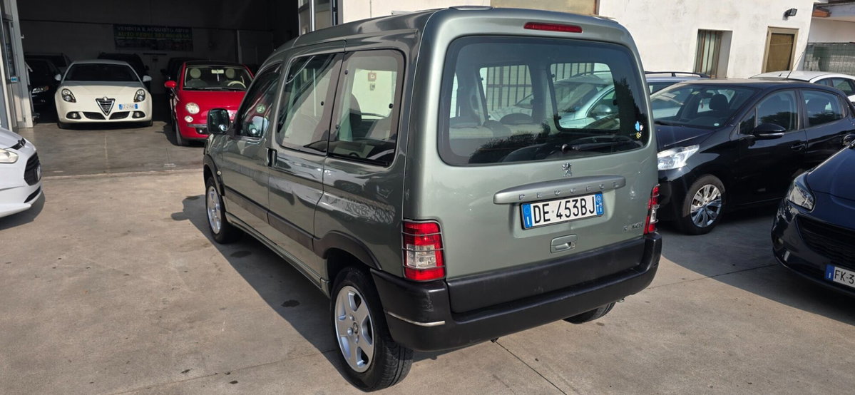 Peugeot Ranch HDi 5p. Totem (3)