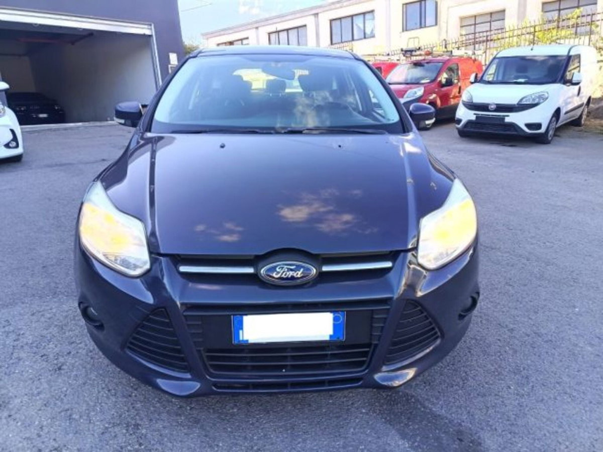 Ford Focus 1.6 TDCi 115 CV (3)
