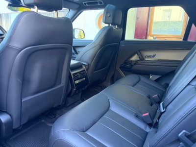 Land Rover Range Rover Sport 3.0D l6 249 CV HSE Dynamic Stealth (9)