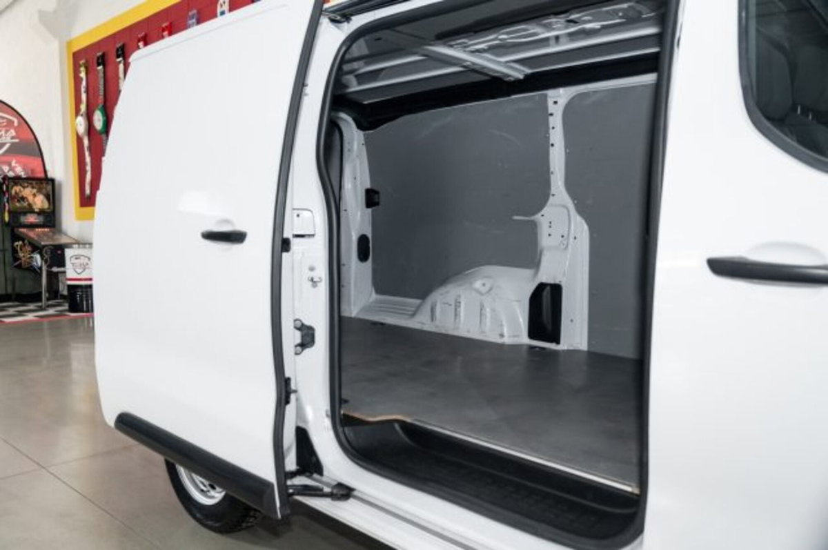 Fiat Scudo Furgone ce 1.5 bluehdi 100cv L3H1 (Business) (4)