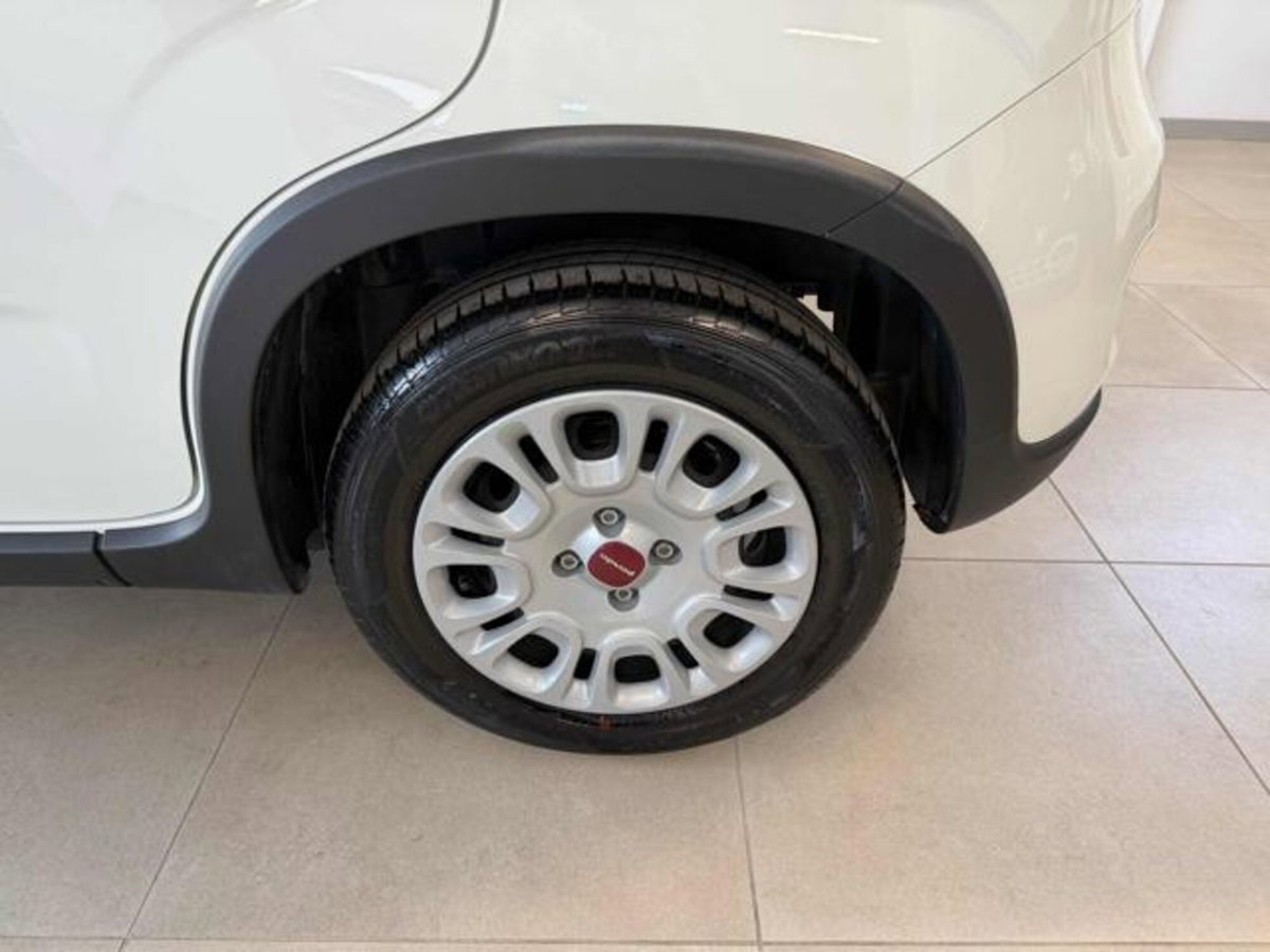 Fiat Panda 1.0 firefly hybrid s&s 70cv 5p.ti (7)