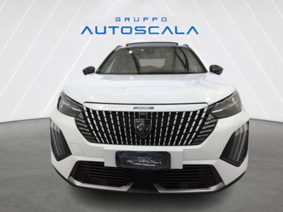 Peugeot 2008 BlueHDi 130 S&S EAT8 GT (2)