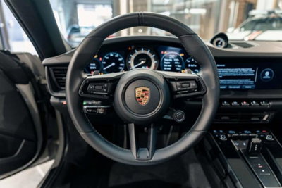 Porsche 911 Cabrio Targa 3.0 4 GTS auto (10)
